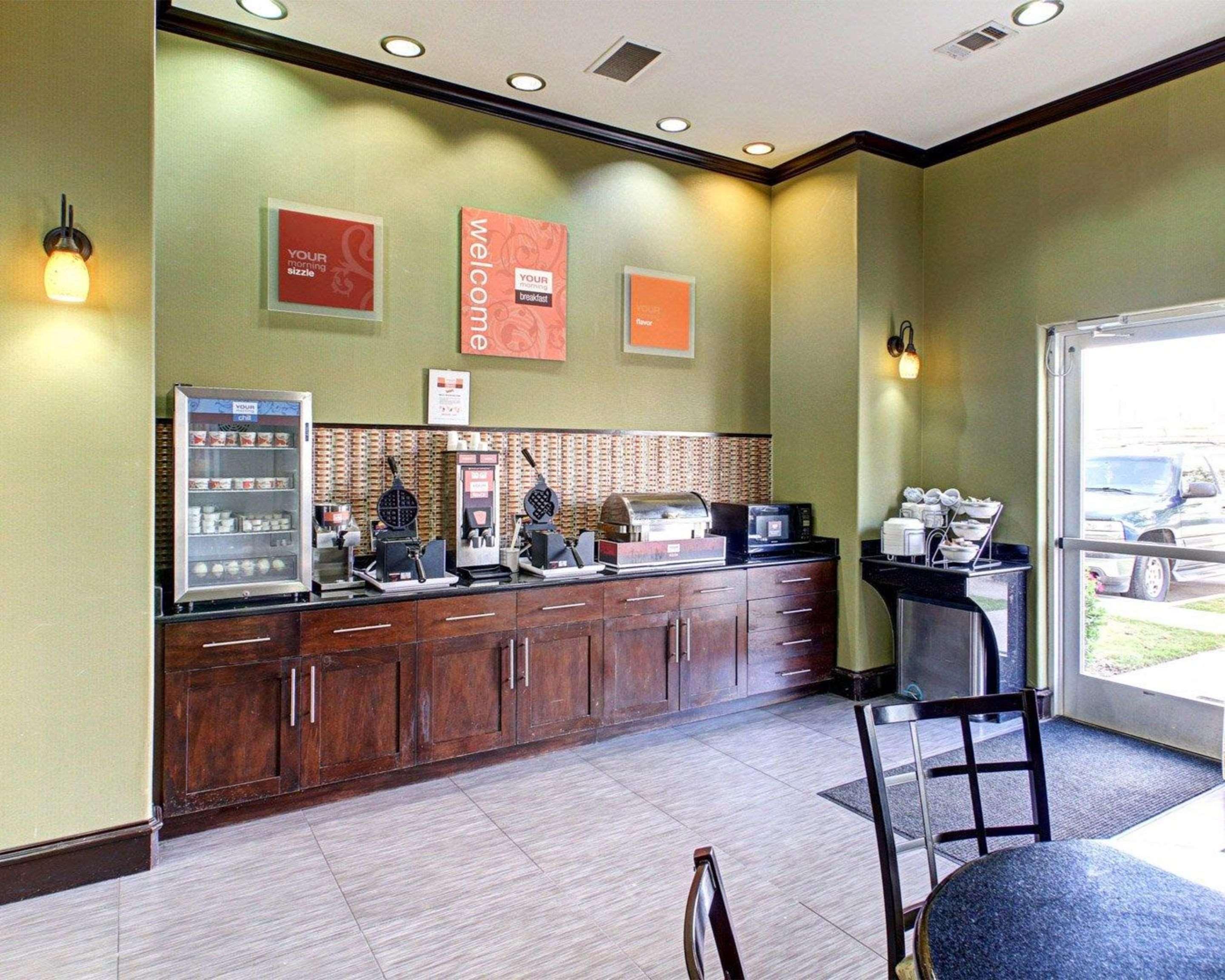 Comfort Suites Waxahachie - Dallas Bagian luar foto