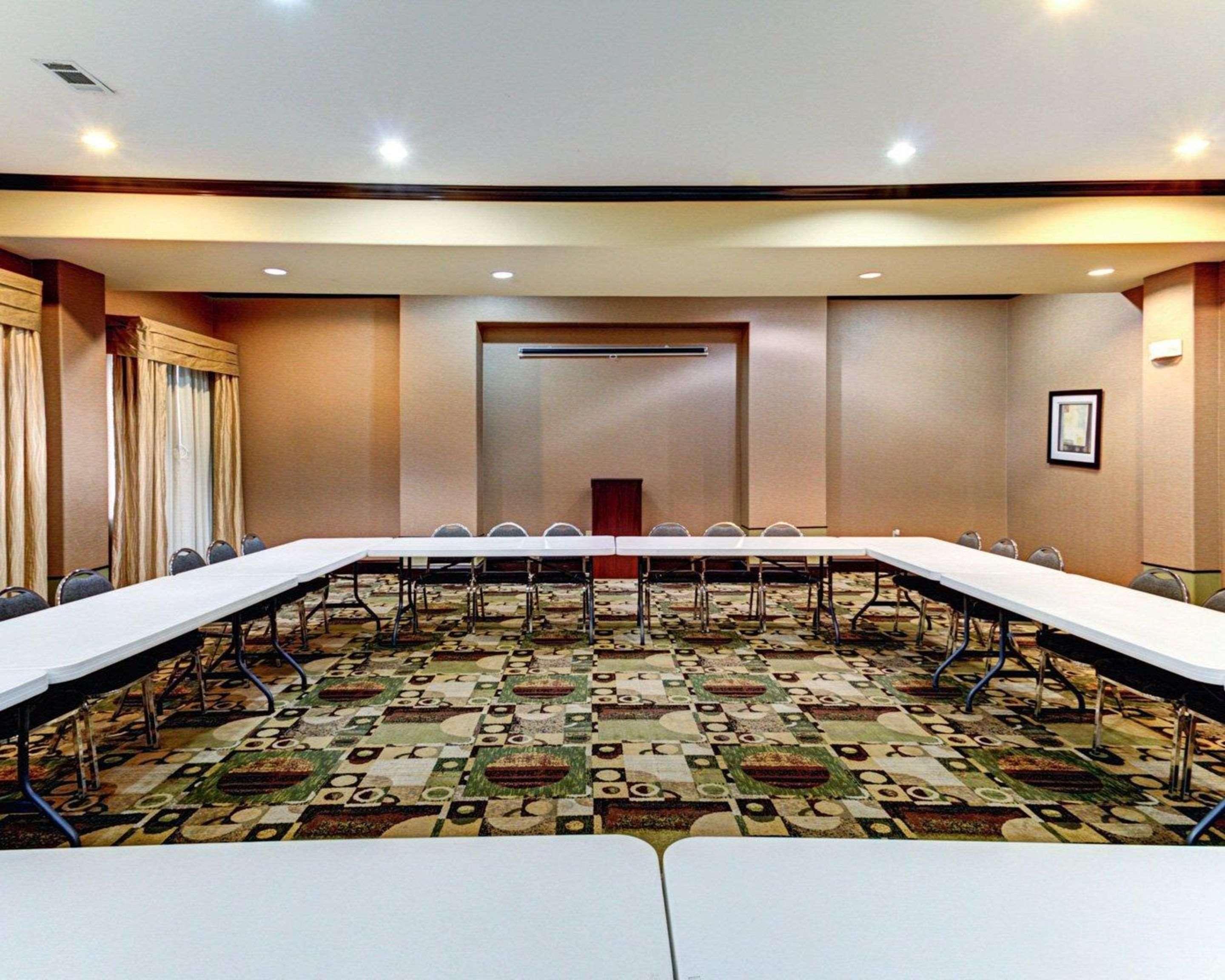 Comfort Suites Waxahachie - Dallas Bagian luar foto